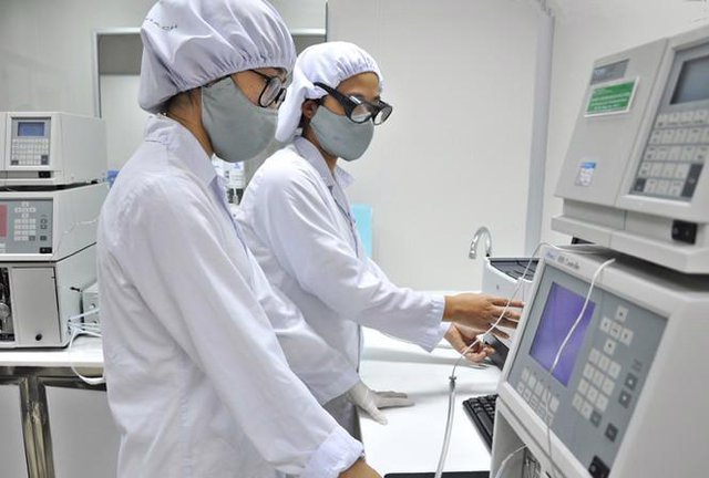 Cấp giấy chứng nhận đăng ký lưu hành đối với trang thiết bị y tế loại C, D phục vụ phòng, chống dịch COVID-19 trong trường hợp cấp bách (Nhập khẩu)