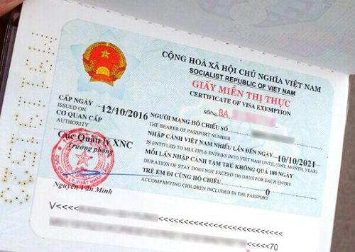 Gia hạn tạm trú cho người đã được cấp giấy miễn thị thực tại Cục Quản lý xuất nhập cảnh Bộ Công an