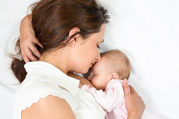 Tin rất vui: Từ năm 2025, lao động tự do sinh con vẫn được nhận tiền thai sản