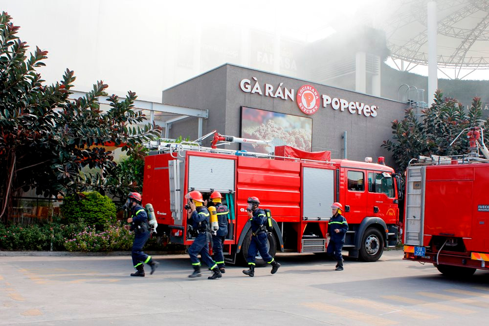 Phục hồi hoạt động của cơ sở, phương tiện giao thông cơ giới, hộ gia đình và cá nhân (thực hiện tại cấp xã)