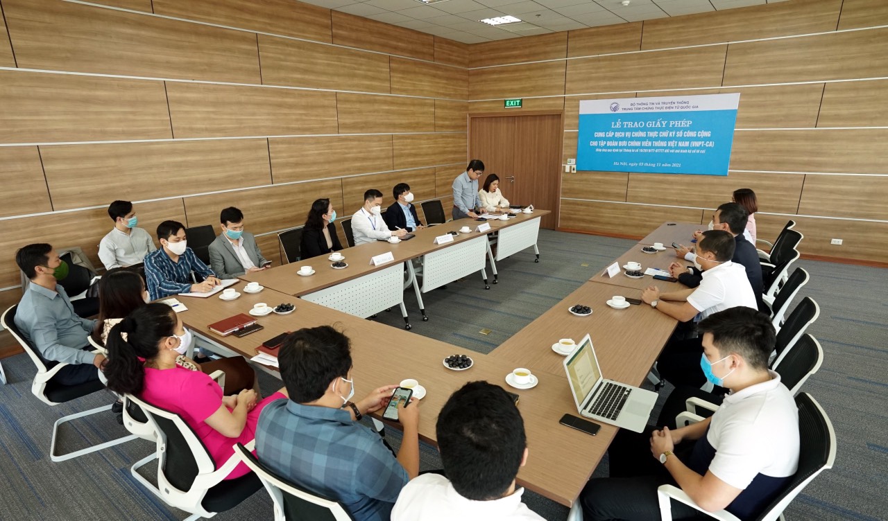 Thay đổi nội dung giấy phép cung cấp dịch vụ chứng thực chữ ký số công cộng